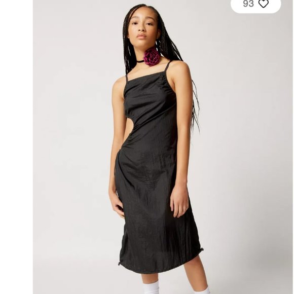 REVOLVE Dresses & Skirts - NWT Small Motel Daichi Cinched Cutout Midi Dress